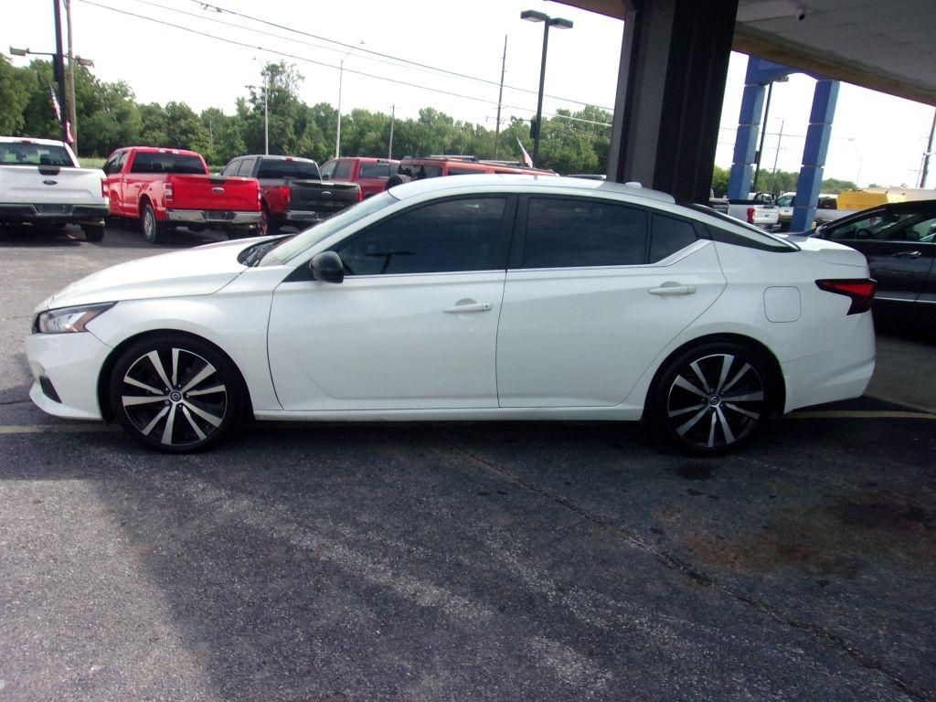 Nissan Altima 2.5 SR 2022