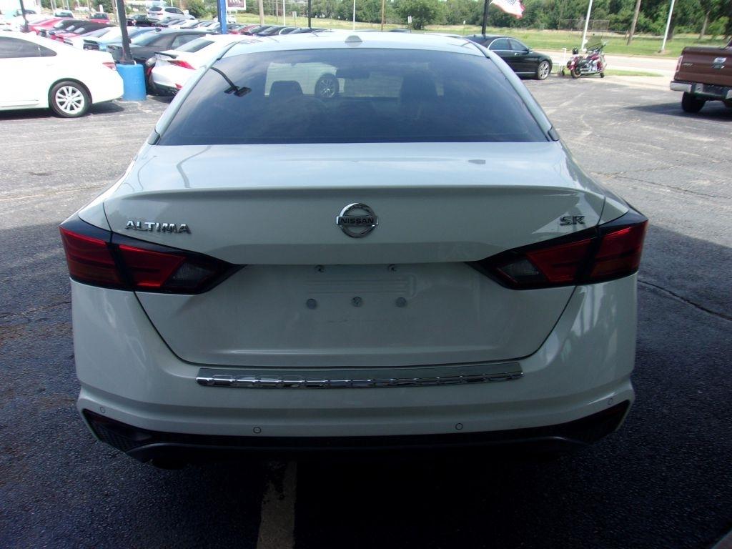 Nissan Altima 2.5 SR 2022