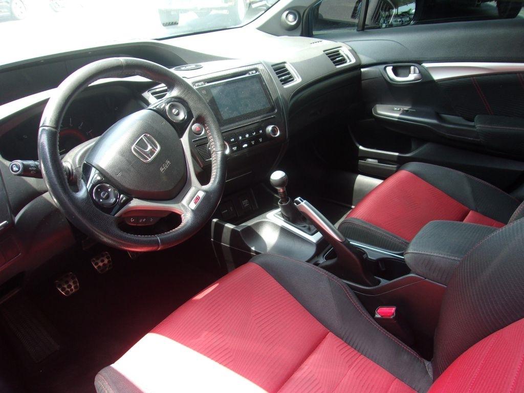 Honda Civic Si Sedan 6-Speed MT 2015