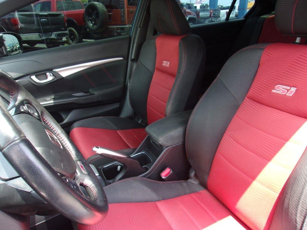 Honda Civic Si Sedan 6-Speed MT 2015