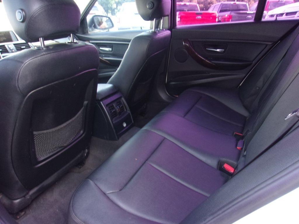 BMW 3-Series 328i Sedan 2015