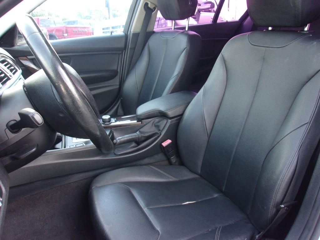 BMW 3-Series 328i Sedan 2015