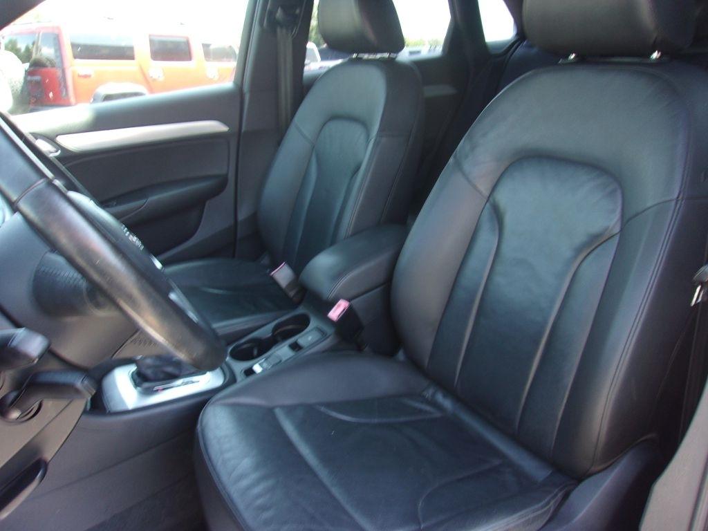 Audi Q3 2.0T quattro Premium Plus 2016