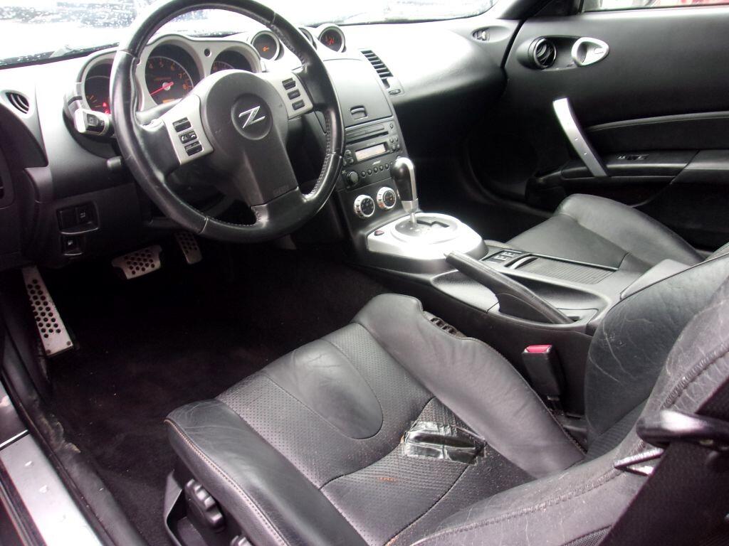 2007 Nissan 350Z Touring photo 7