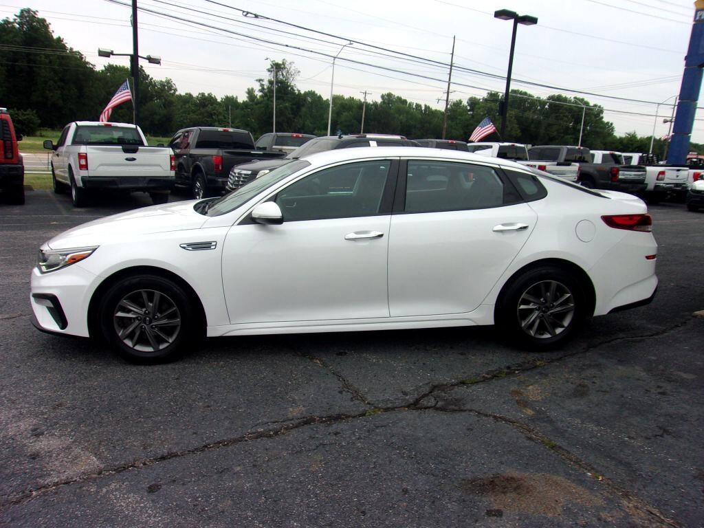 2020 Kia Optima LX photo 2
