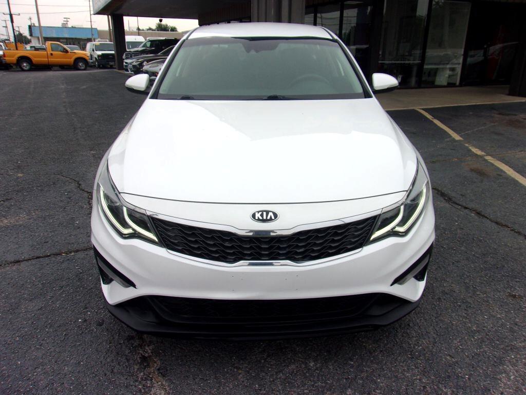 2020 Kia Optima LX photo 3