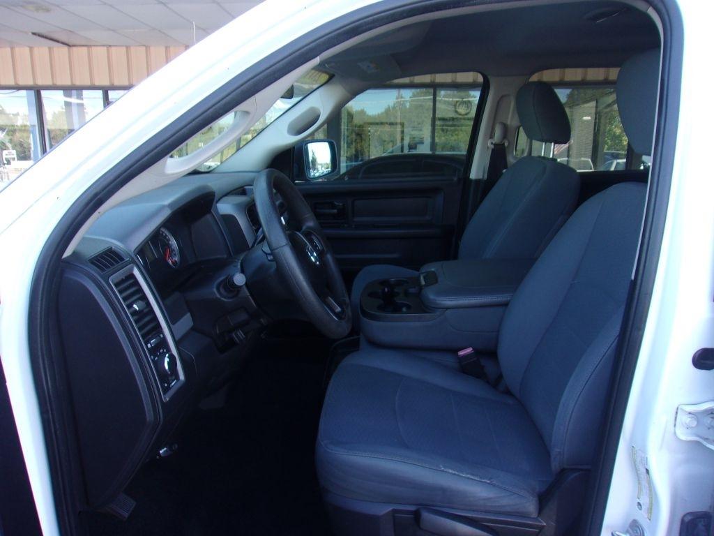 RAM 2500 Tradesman Crew Cab LWB 2WD 2016