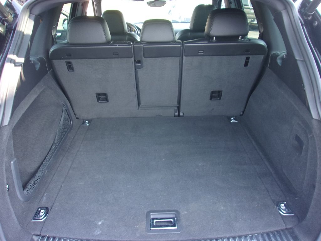 Porsche Cayenne Base 2012 Porsche Cayenne Base 2012