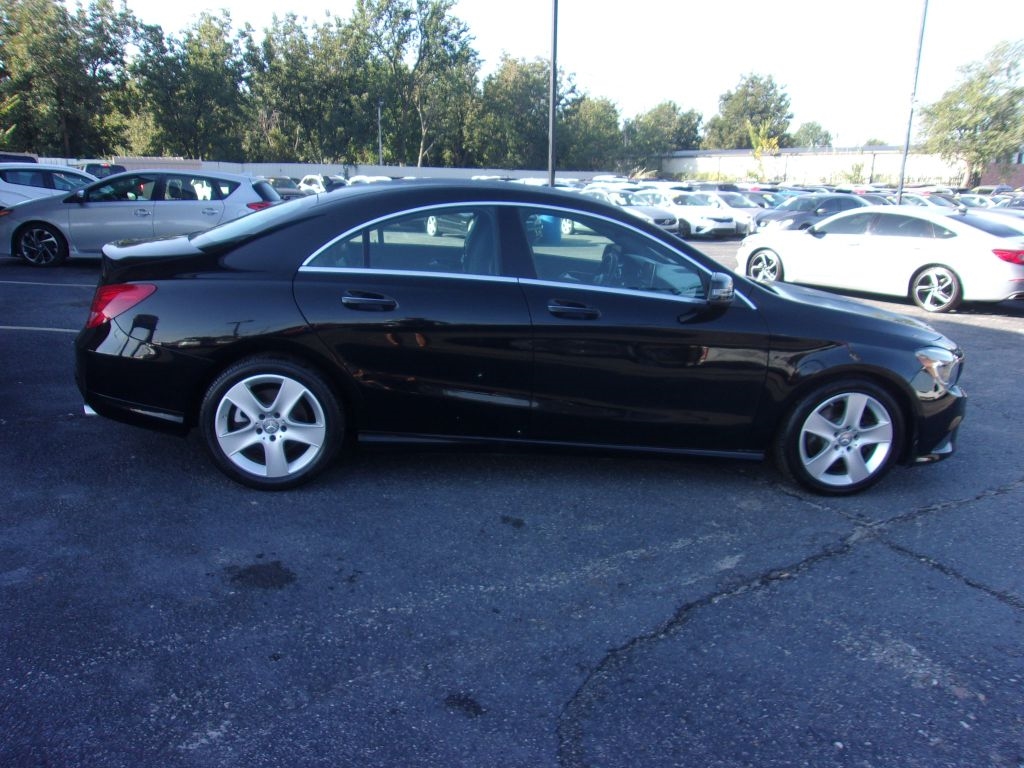 2015 Mercedes Benz CLA 250 photo 3