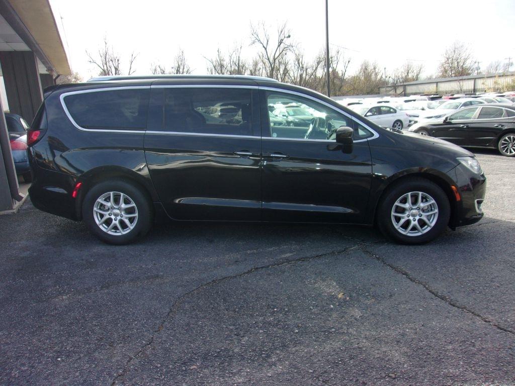 Chrysler Pacifica Touring-L 2020