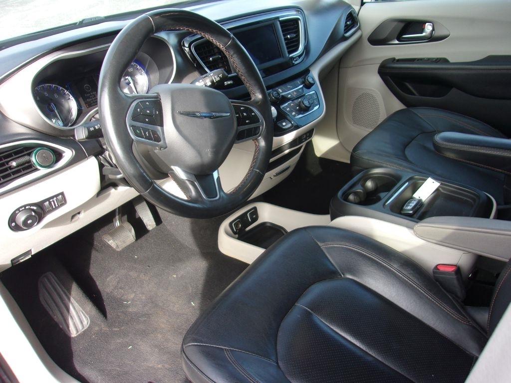 Chrysler Pacifica Touring-L 2020