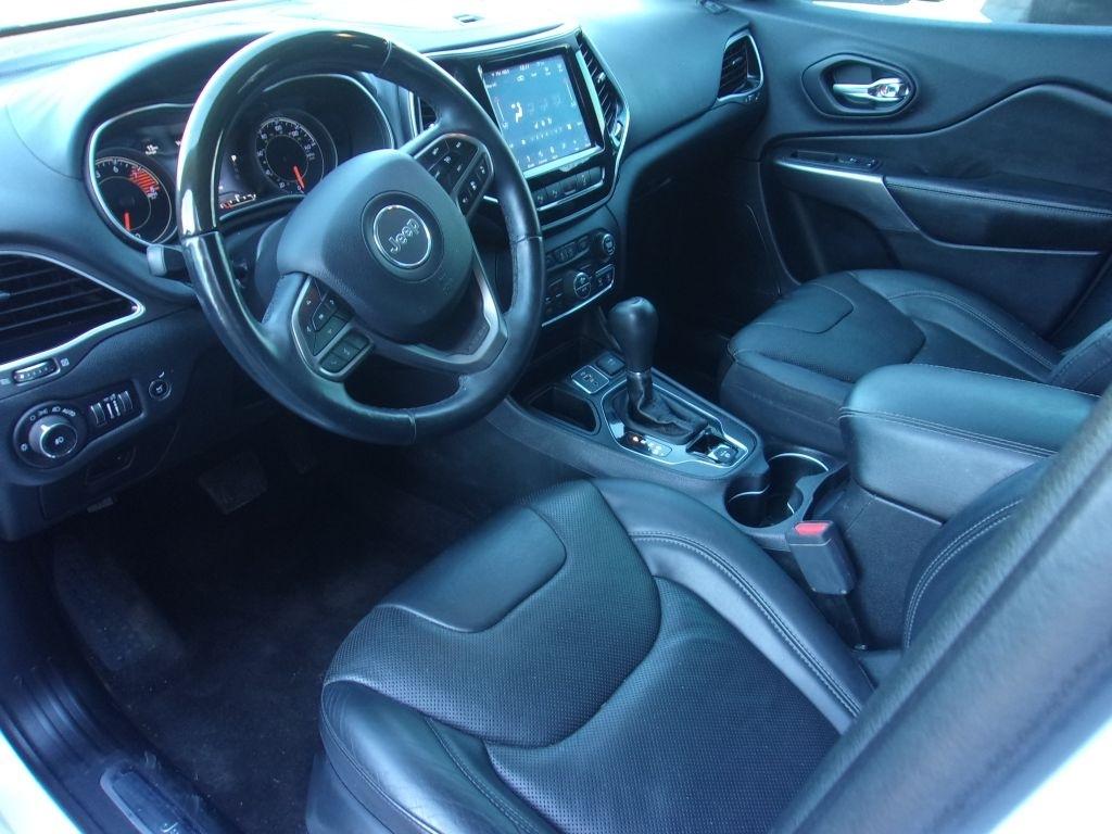 Jeep Cherokee Overland FWD 2019