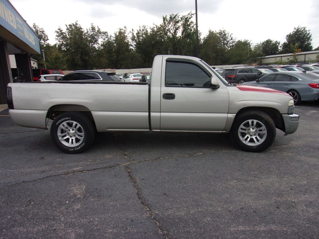 GMC Sierra 1500  2004 GMC Sierra 1500  2004