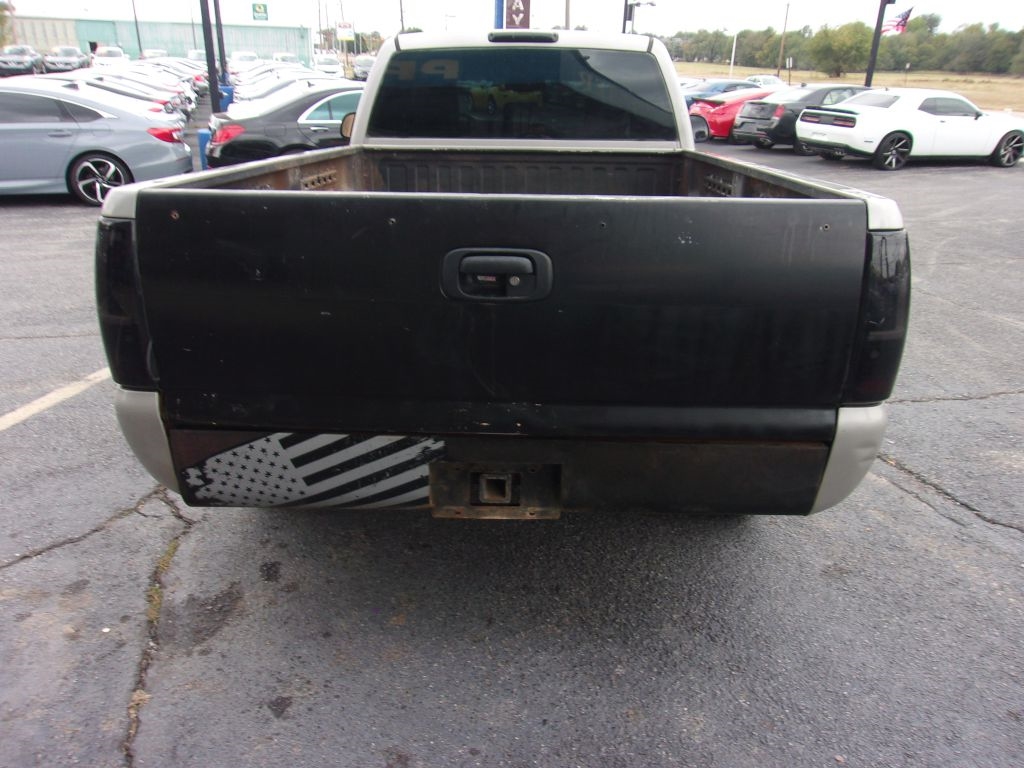 GMC Sierra 1500  2004 GMC Sierra 1500  2004