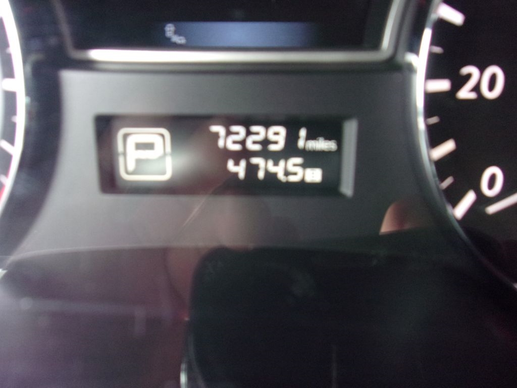 Nissan Pathfinder S 2WD 2015 Nissan Pathfinder S 2WD 2015