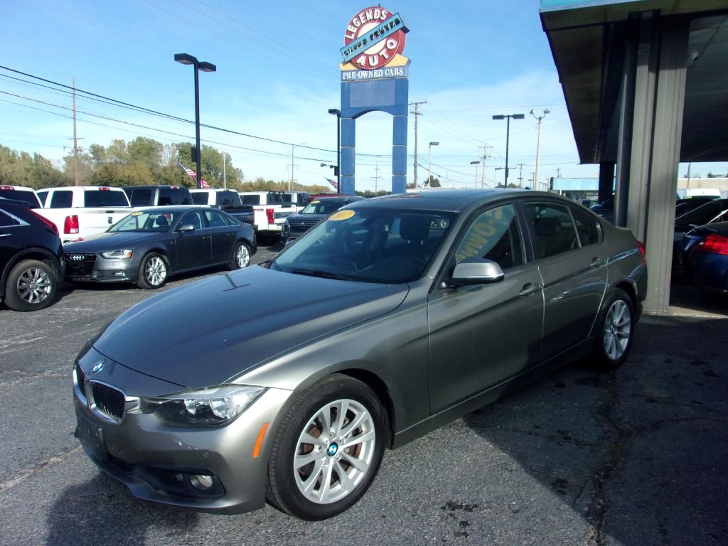 2017 BMW 3-Series 320i xDrive Sedan