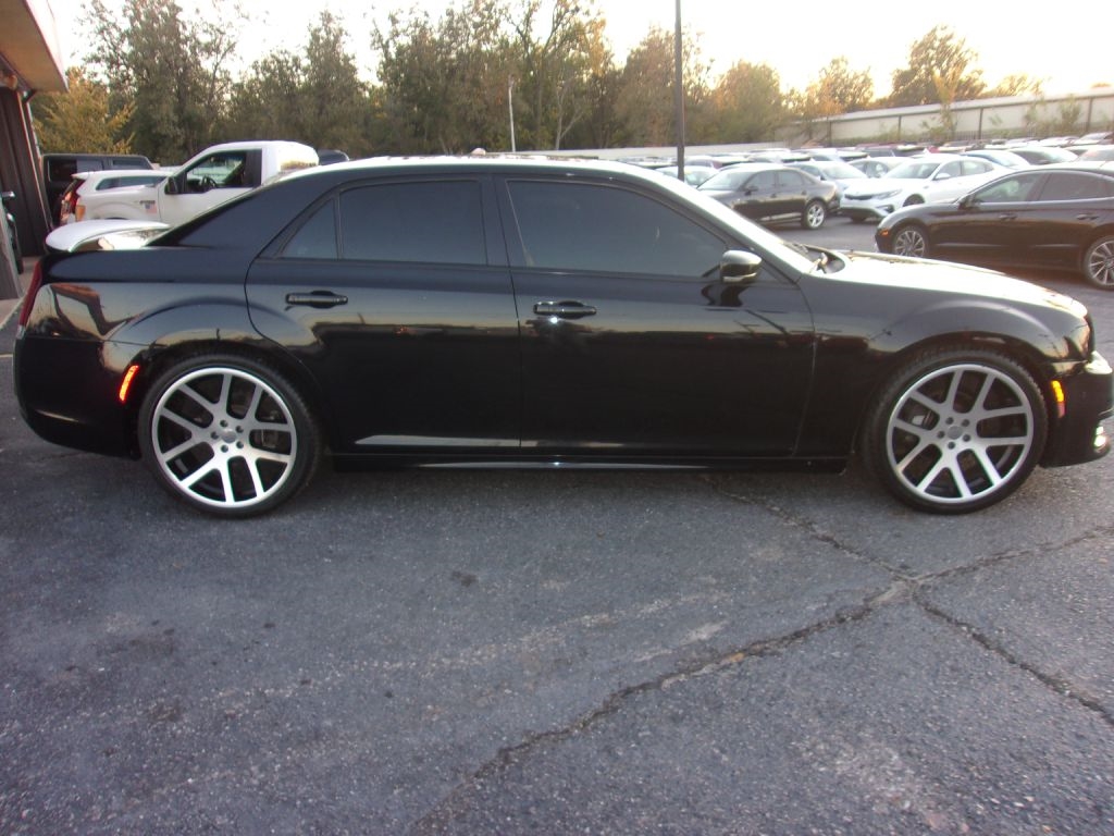 Chrysler 300 S V6 RWD 2020