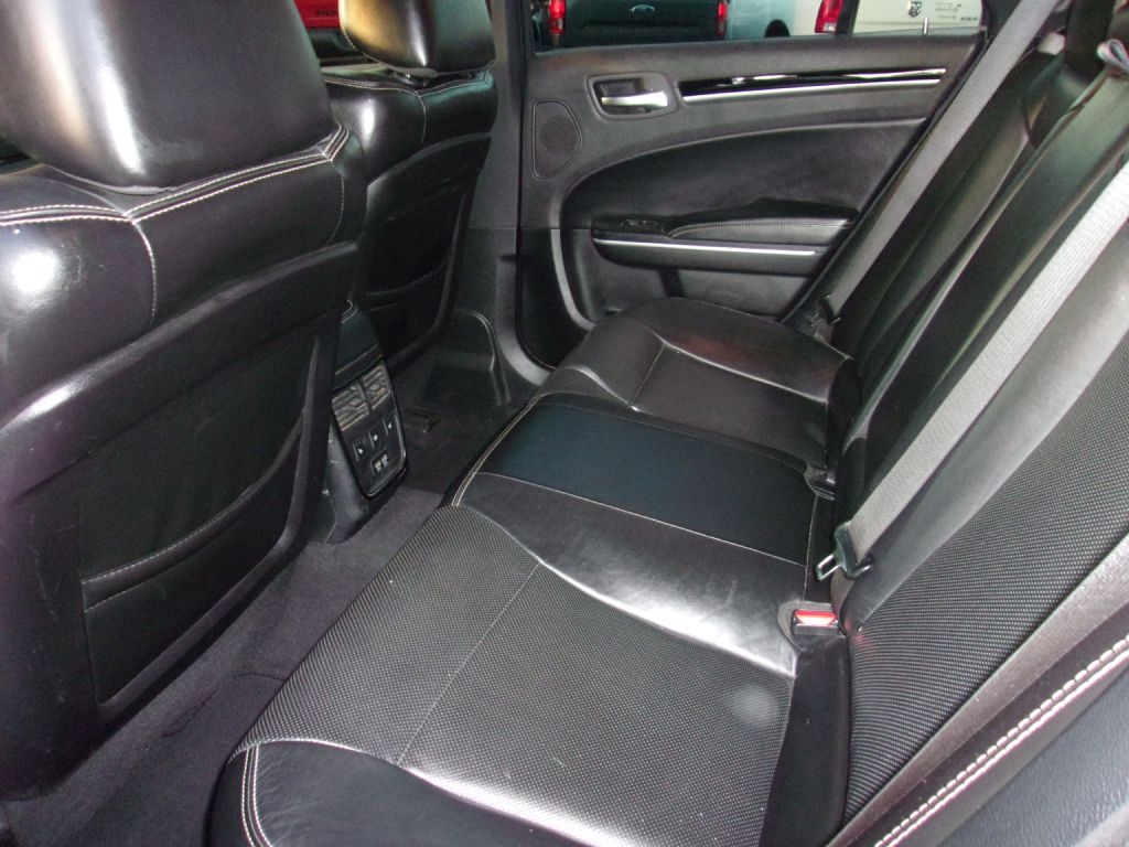 Chrysler 300 S V6 RWD 2020