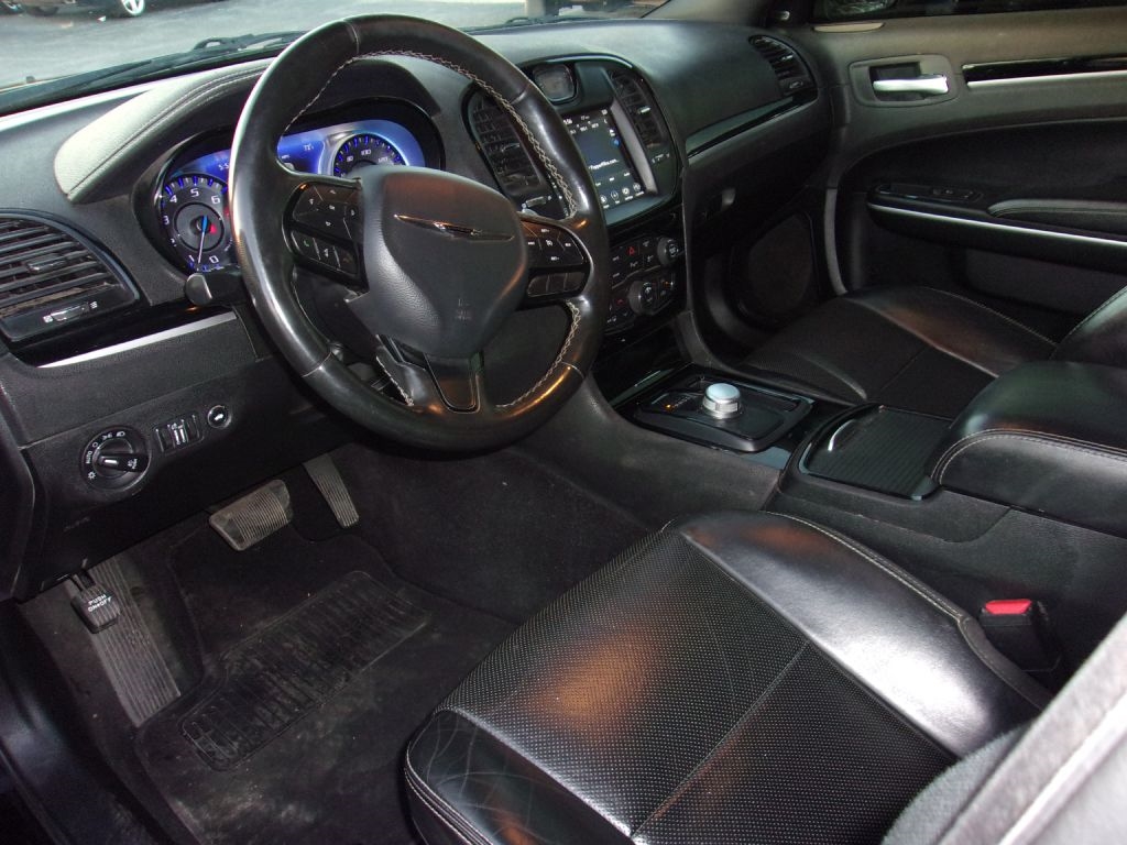 Chrysler 300 S V6 RWD 2020