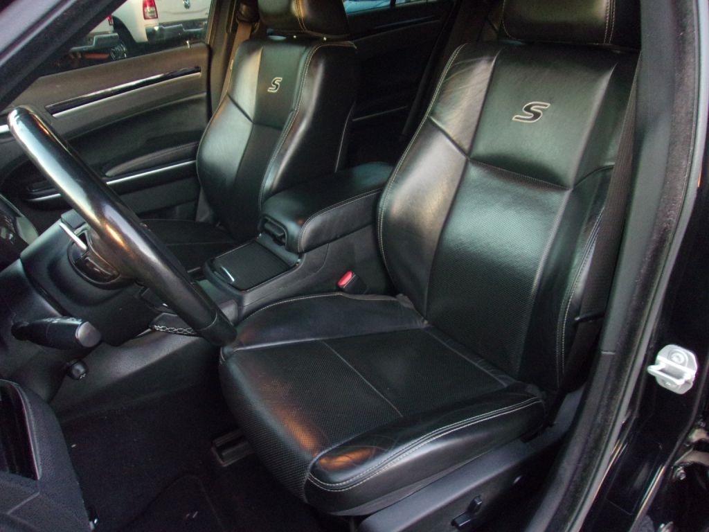 Chrysler 300 S V6 RWD 2020