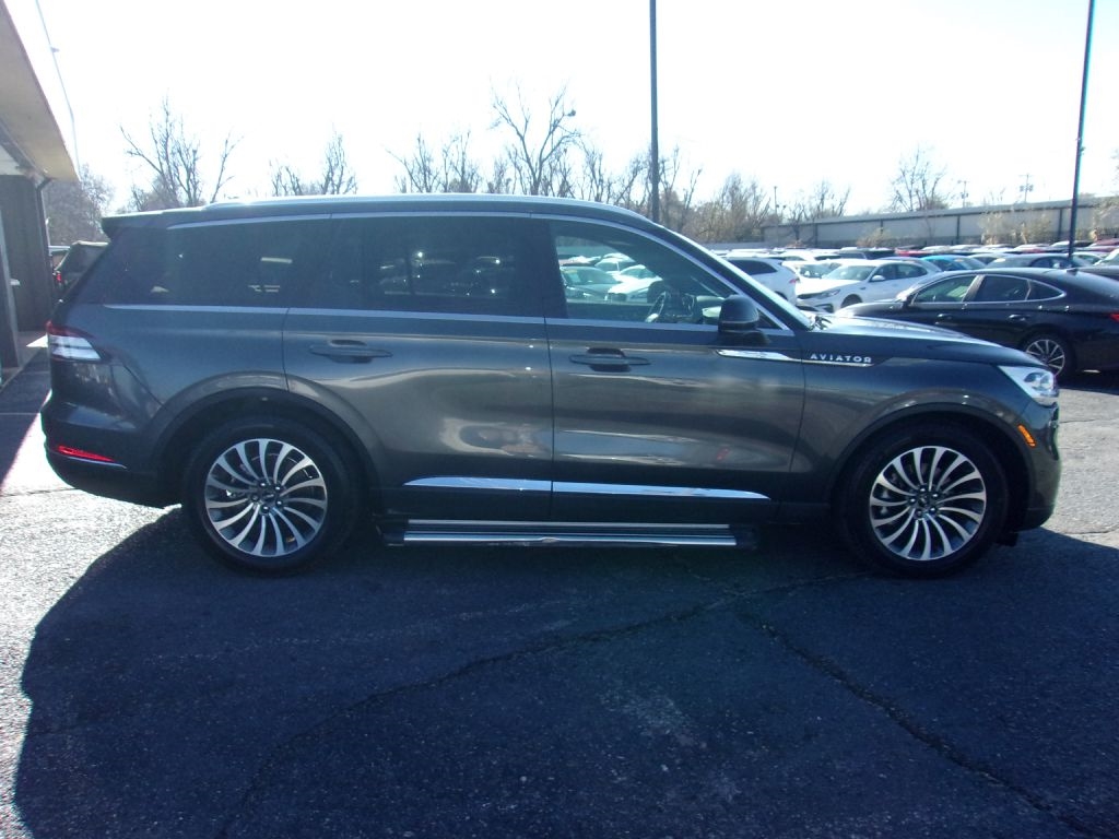 2020 Lincoln Aviator Reserve photo 4