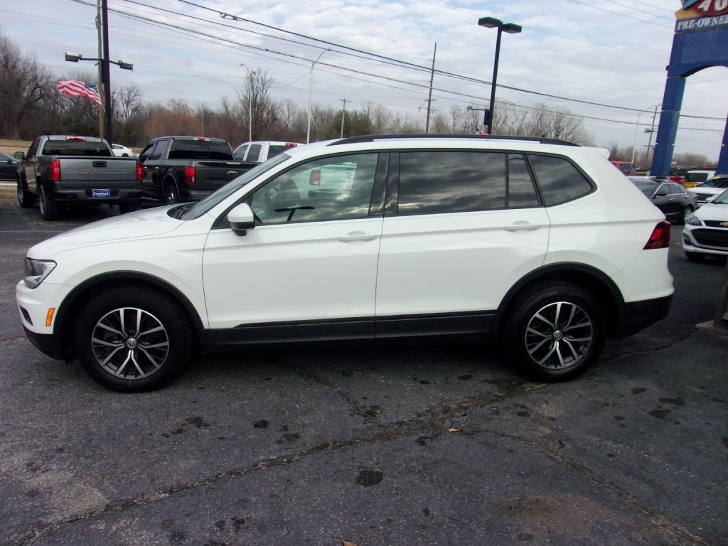 2021 Volkswagen Tiguan S photo 2