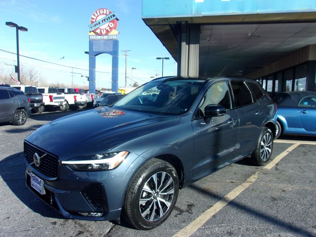 2024 Volvo XC60 B5 Core AWD