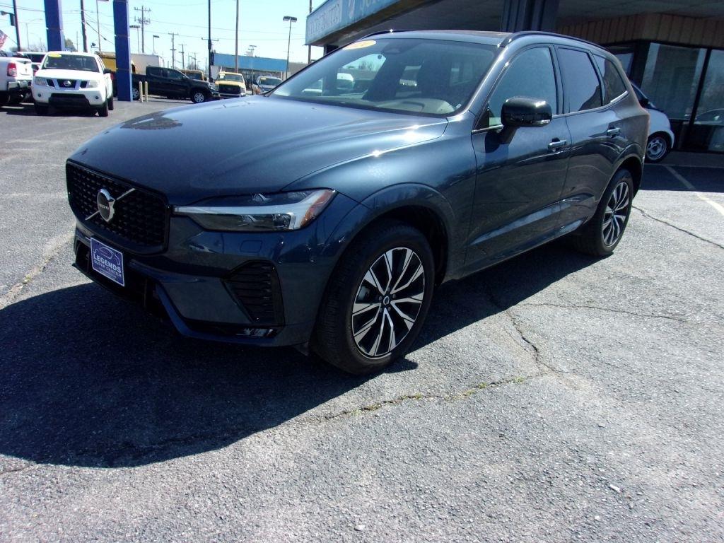 Volvo XC60 B5 Core AWD 2024