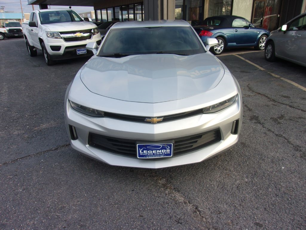Chevrolet Camaro 1LT Coupe 8A 2018