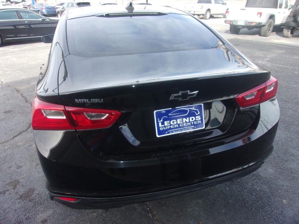 Chevrolet Malibu LS 2022