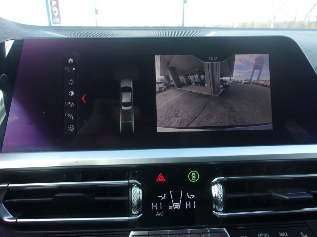 BMW 3-Series 330i 2019