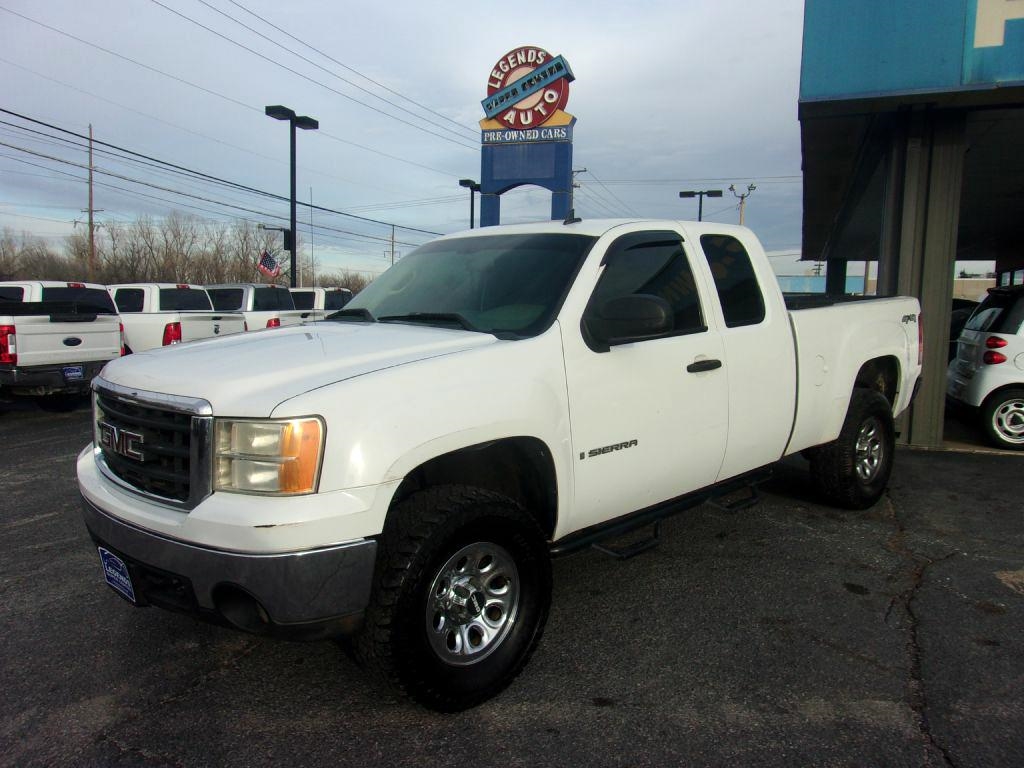 2007 GMC Sierra 1500 Work Truck's photo