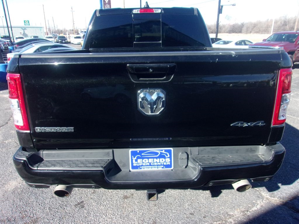 RAM 1500 Big Horn Crew Cab SWB 4WD 2023