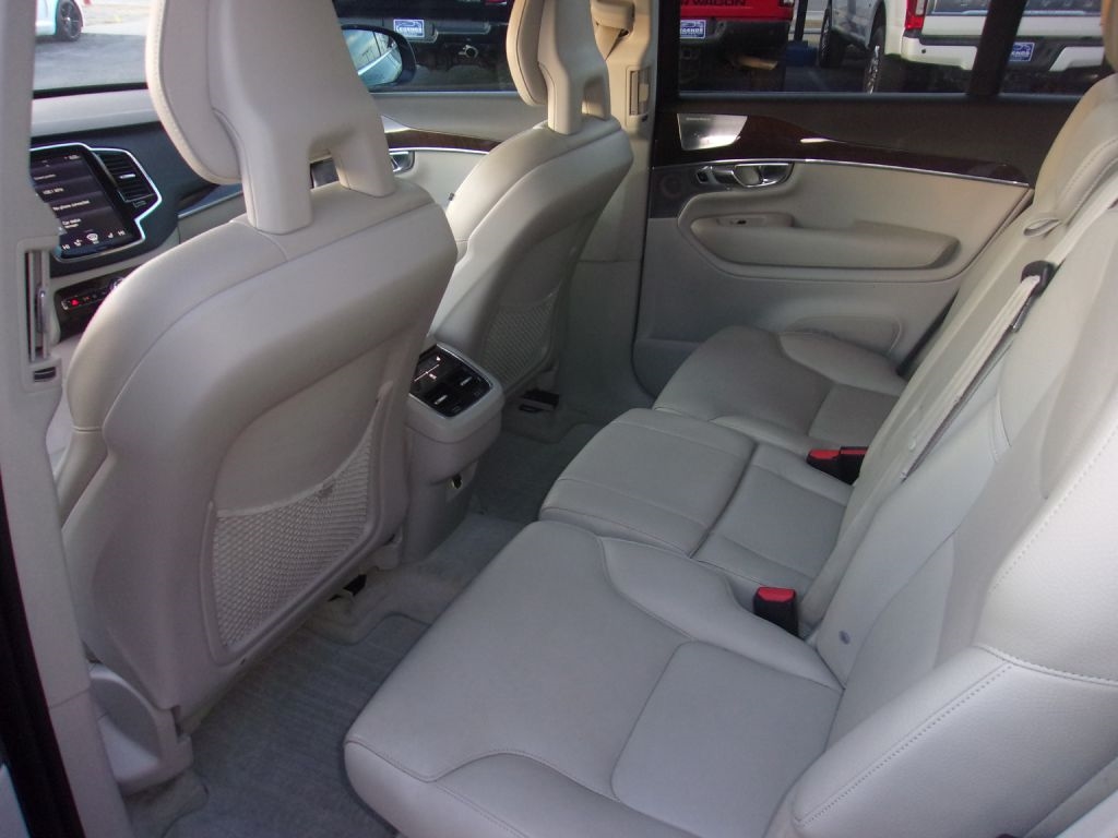 Volvo XC90 T6 Momentum AWD 2016