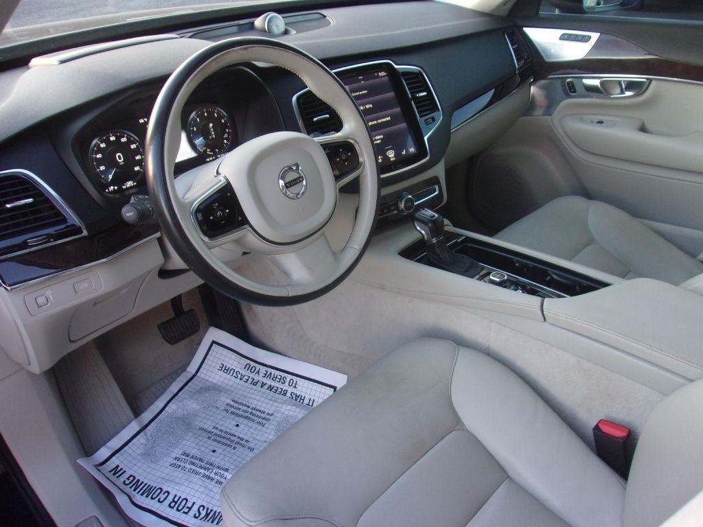 Volvo XC90 T6 Momentum AWD 2016