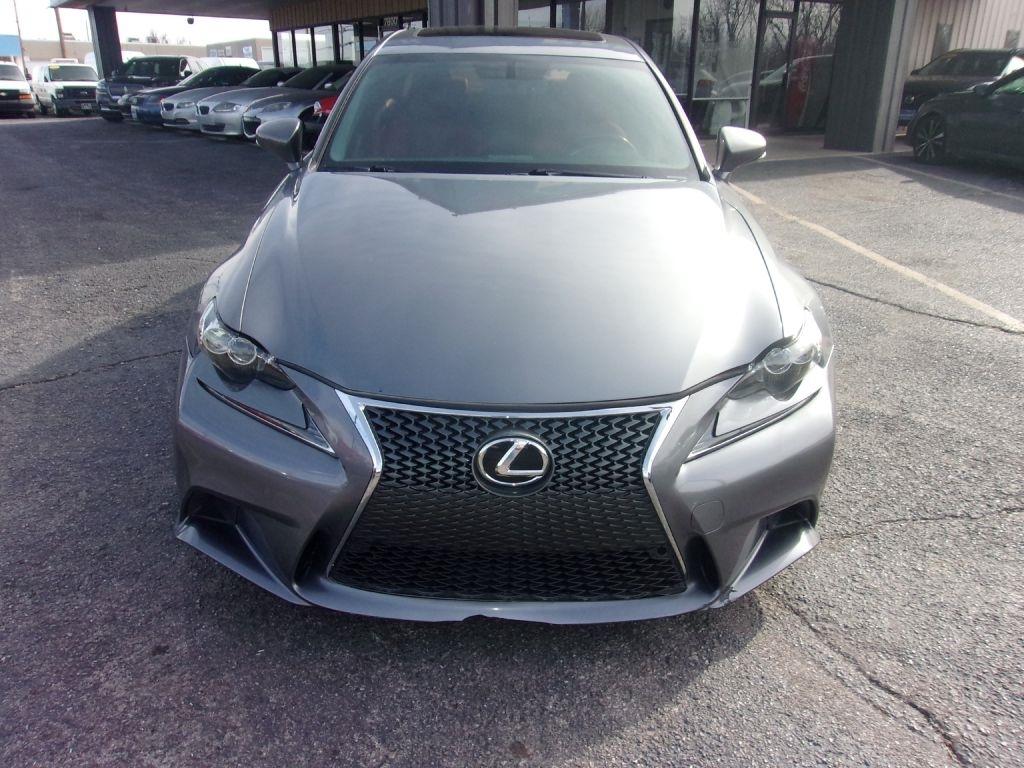 Lexus IS 250 RWD 2015