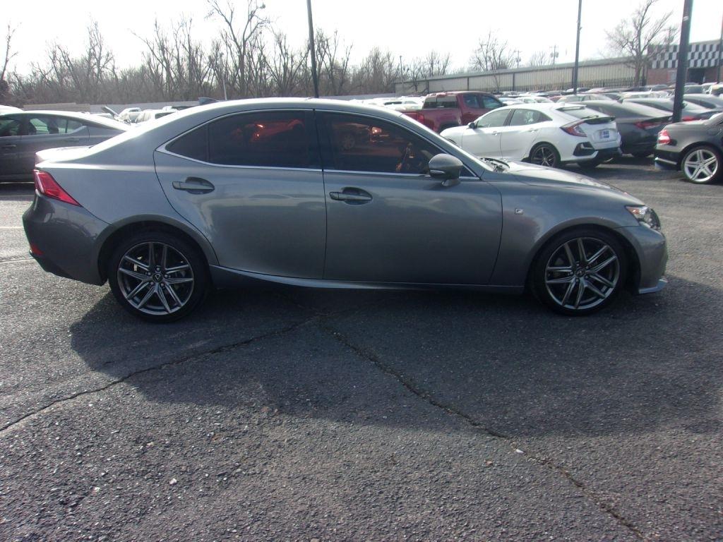 Lexus IS 250 RWD 2015