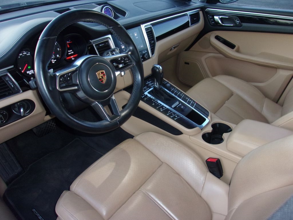 Porsche Macan GTS 2018