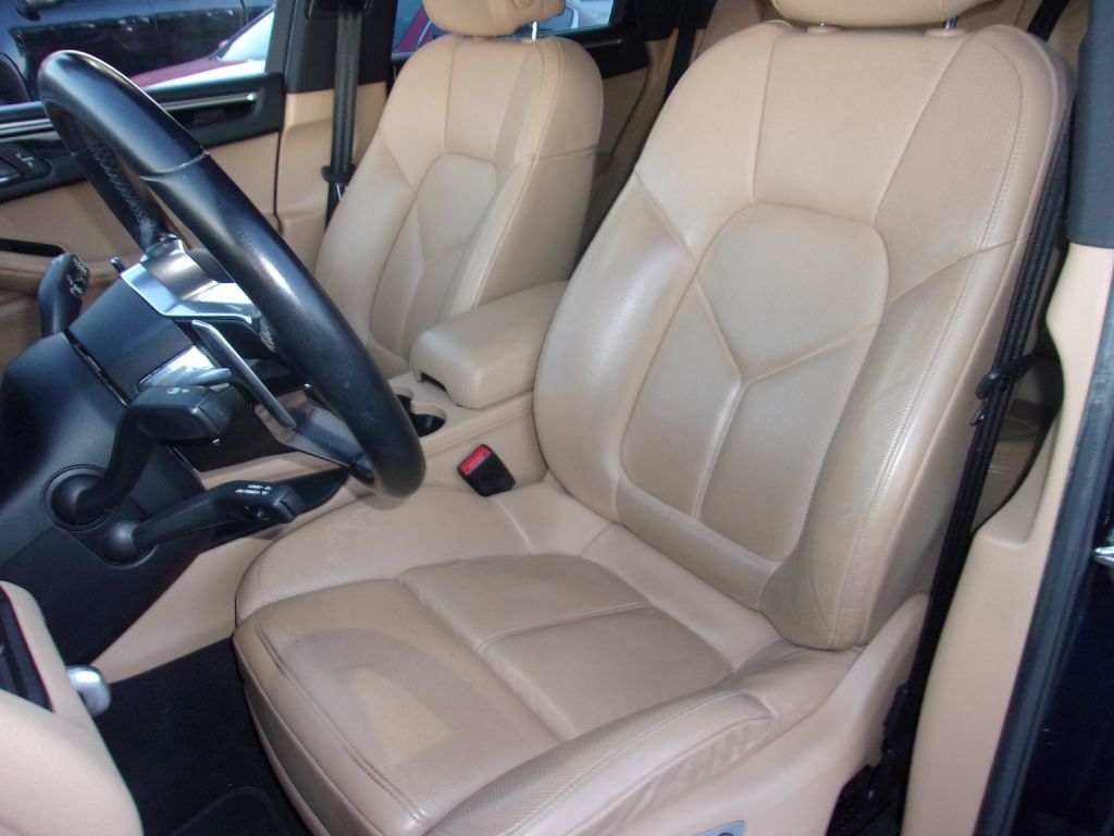 Porsche Macan GTS 2018