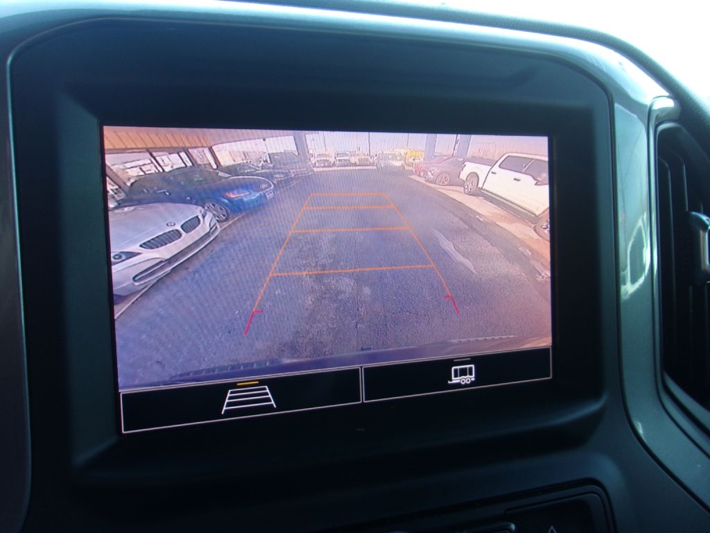 Chevrolet Silverado 1500 Custom Crew Cab 2WD 2023