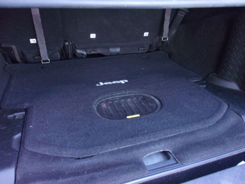 Jeep Wrangler Unlimited Sahara 4WD 2017