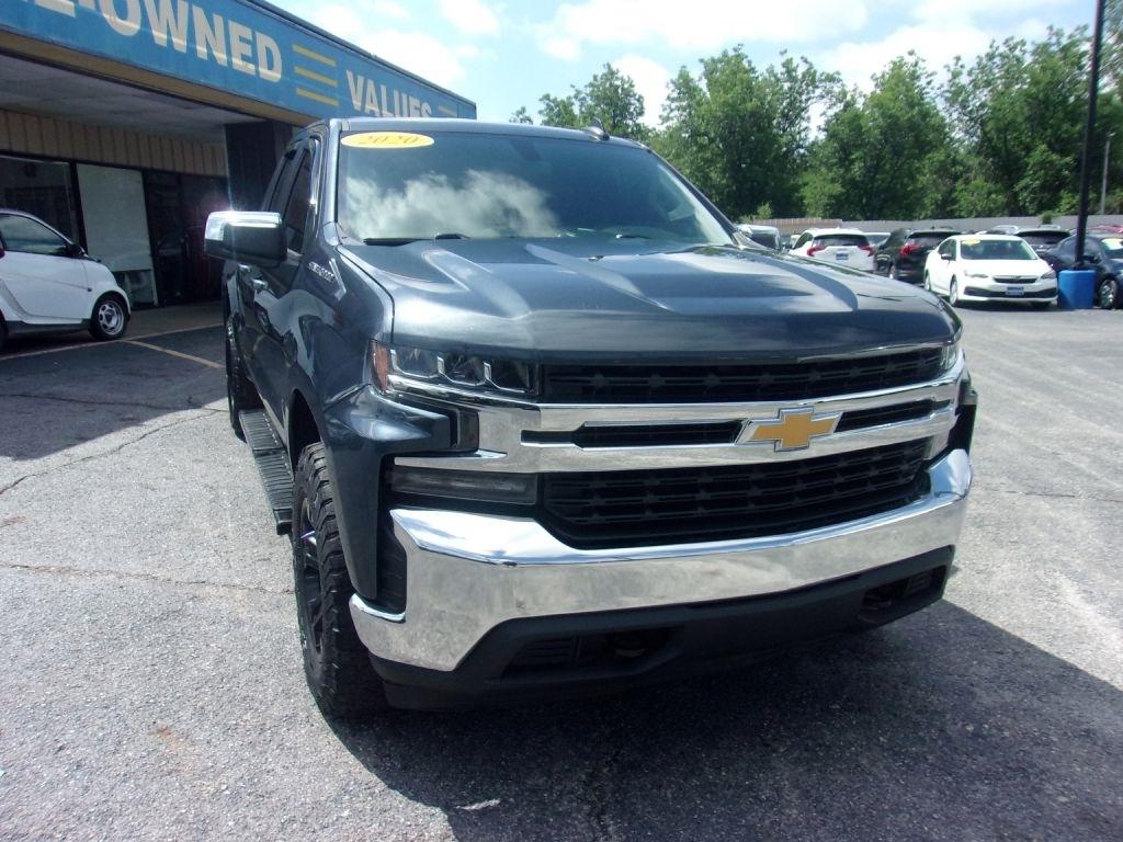 Chevrolet Silverado 1500 LT Double Cab 4WD 2020