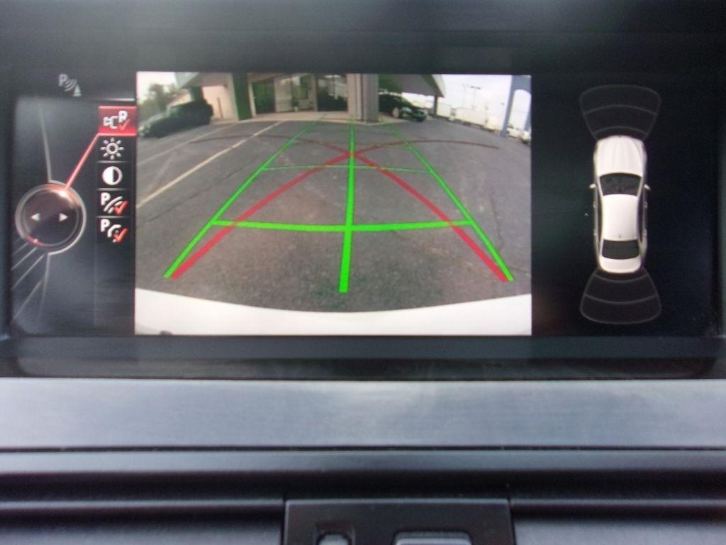 BMW 5-Series 528i 2016