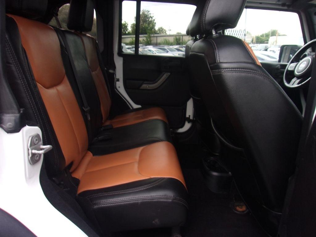 Jeep Wrangler Unlimited Sport 4WD 2015