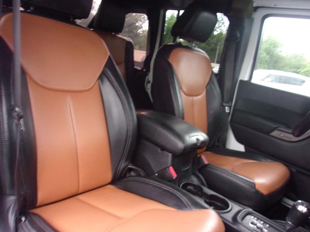 Jeep Wrangler Unlimited Sport 4WD 2015