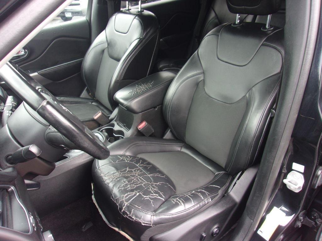 Jeep Cherokee Latitude Plus FWD 2019