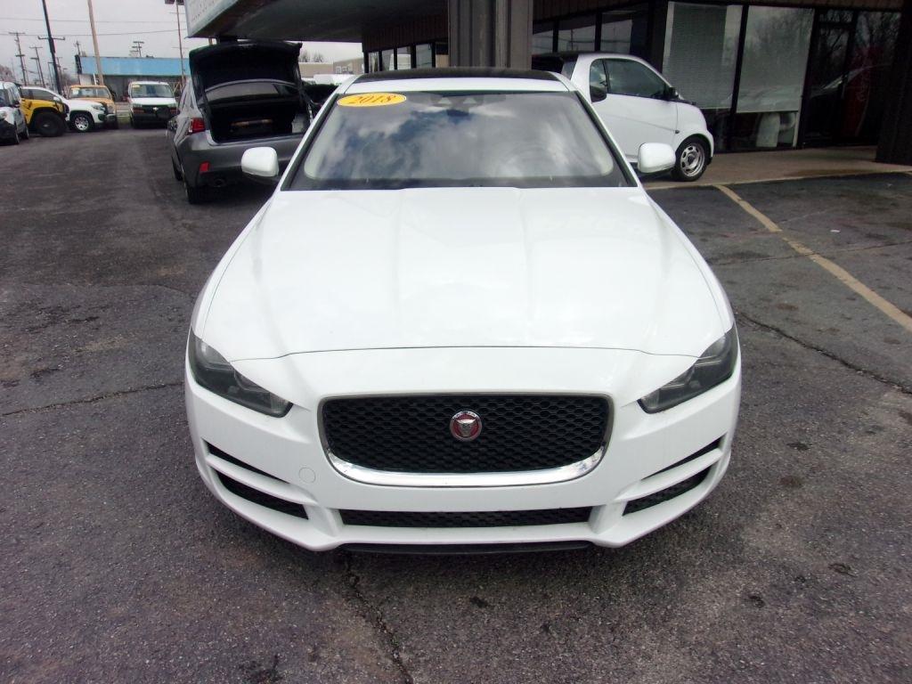 Jaguar XE 25t 2018
