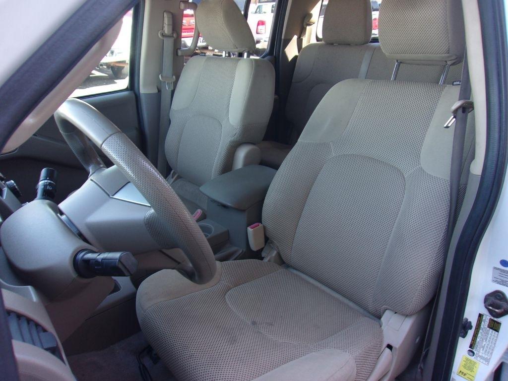 Nissan Frontier SV Crew Cab 4WD LWB 2014