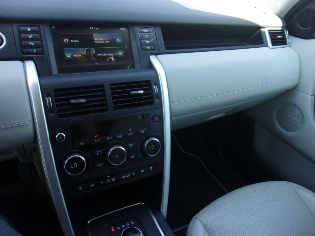 Land Rover Discovery Sport SE 2019