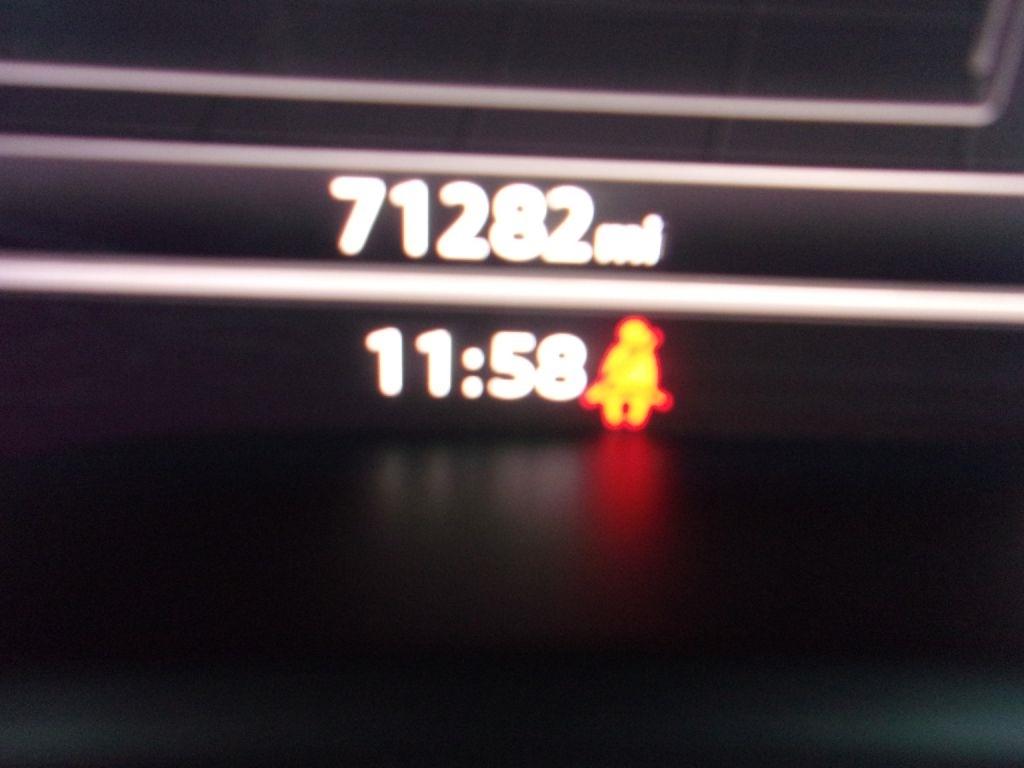 Audi A4 2.0T Premium quattro Sedan 2017